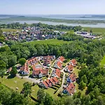 Freesenbruch Reihenhaus 5b - Seehund Ferienhaus Ostseeheilbad Zingst