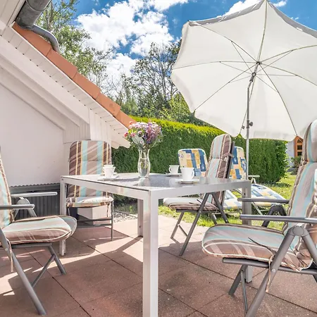 Freesenbruch Reihenhaus 5b - Seehund Ferienhaus Ostseeheilbad Zingst