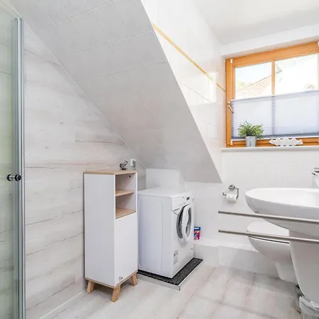 Freesenbruch Reihenhaus 5b - Seehund 別荘 ツィングシュト