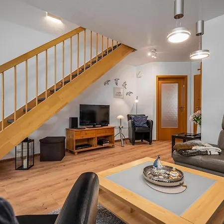 Freesenbruch Reihenhaus 5b - Seehund Ferienhaus Ostseeheilbad Zingst